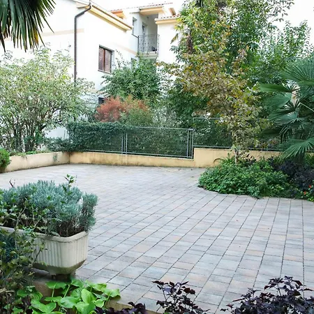 Apartman Lori