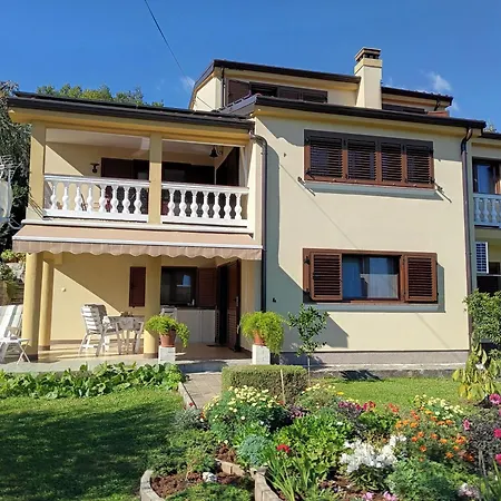 Appartement Lori Lovran