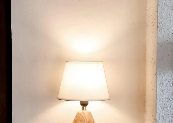 Lori Apartman